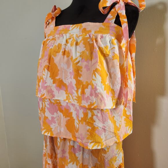 MICHELLE MCDOWELL Sadie Spring Blooms Orange 2pc Set, Size Medium - Picture 8 of 16